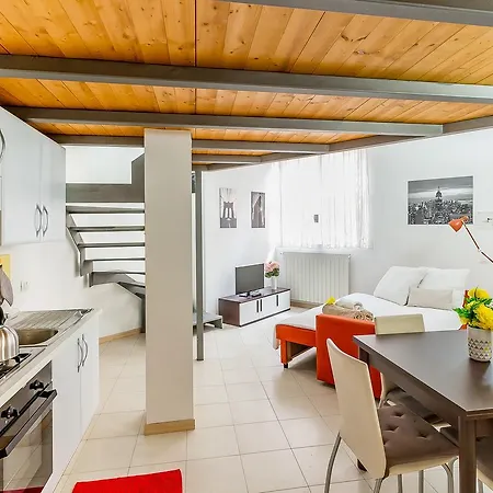 Alessia's Flat- Portello 3 Milano