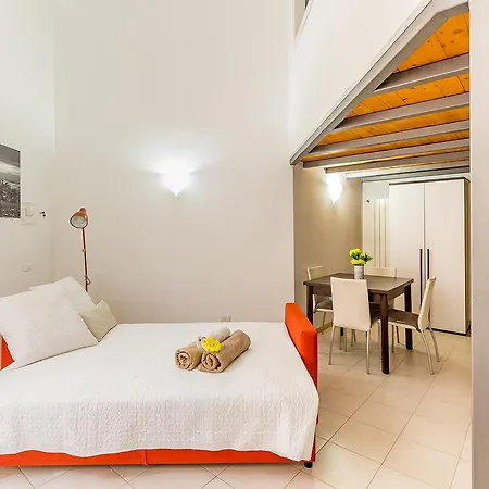 Alessia's Flat- Portello 3 Daire