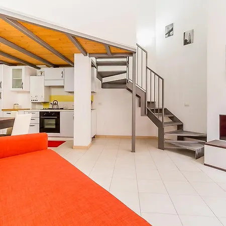 Daire Alessia's Flat- Portello 3 Milano